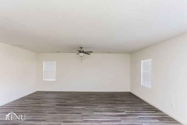 1312 Ancer Wy