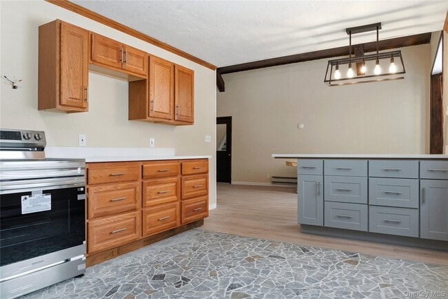 Building Photo - 378 Broadway Unit 5