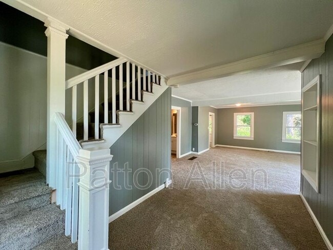 Photo - 15 Woodbine Rd