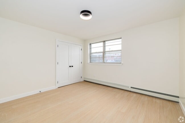 Tyson Arms Apartments