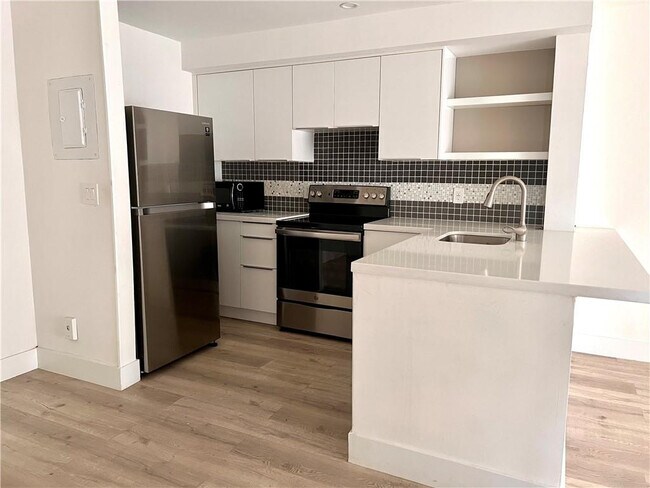 Photo - 10930 Royal Palm Blvd Unit 10930