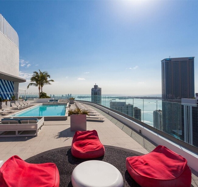 Photo - 55 SW 9th St Unit 2902