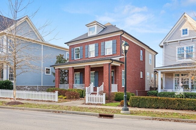 Photo - 1036 Clifton St