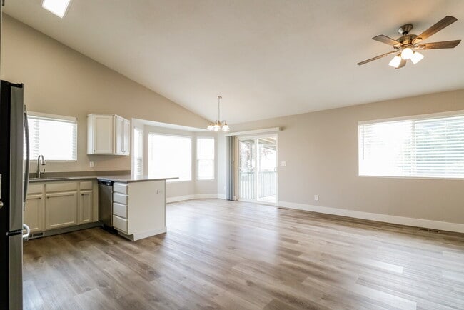 Photo - 1837 W Cavallo Dr