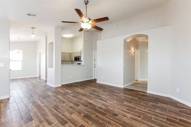 Photo - 1801 E Juniper Ave