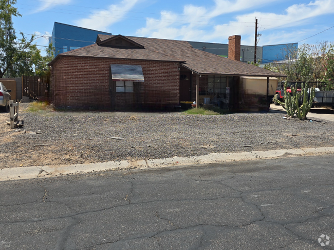 Building Photo - 5122 N 24th Ave Rental