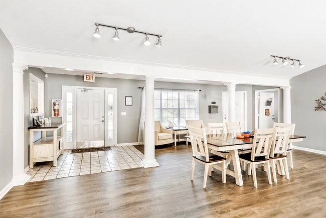 Columbia Hills Apartments