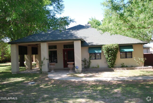 Building Photo - 1420 E Branham Ln Rental
