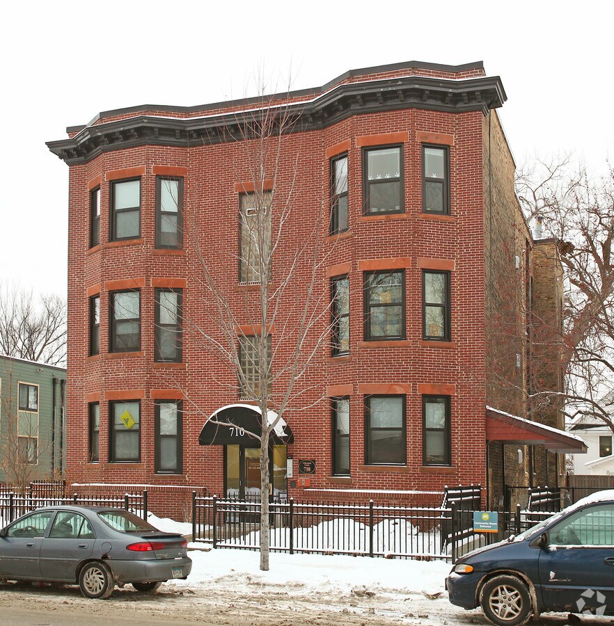 Photo - 710 Selby Ave