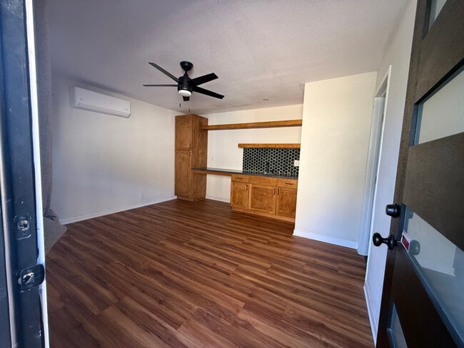 Photo - 132 Palm Ave