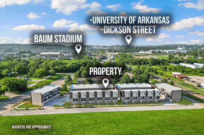 Photo - Razorback Row