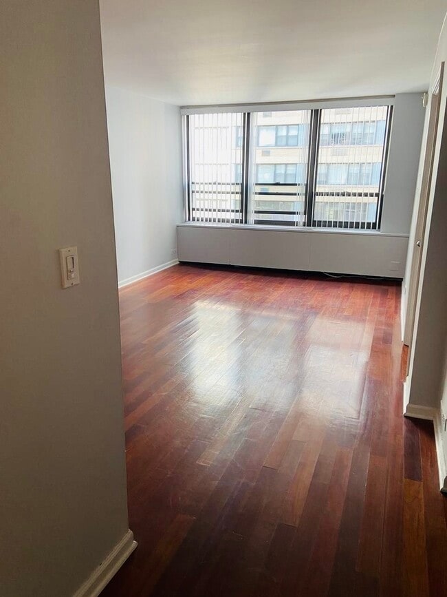 Photo - 222 E Pearson St