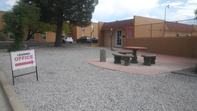 Photo - Sunset Peak Apartments