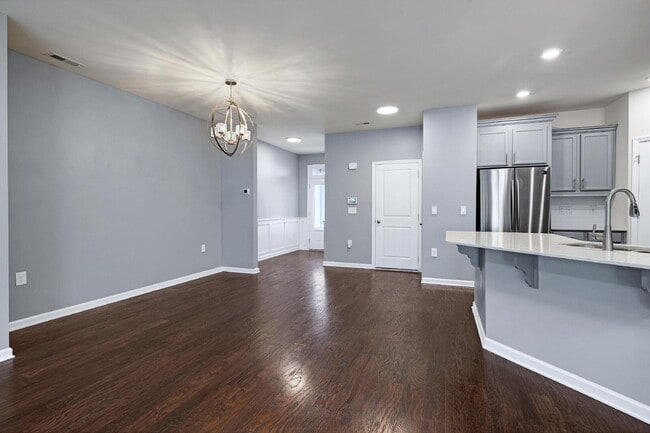 Photo - 1021 Epiphany Rd