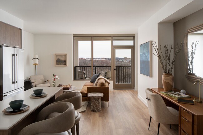 Photo - Stratos at Bridge District