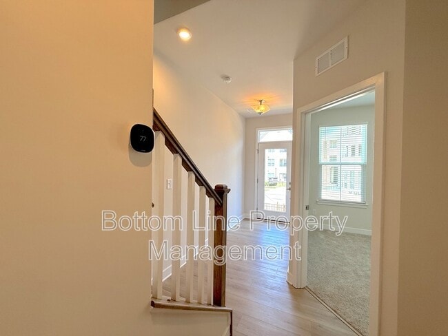 Photo - 1520 Samuel St