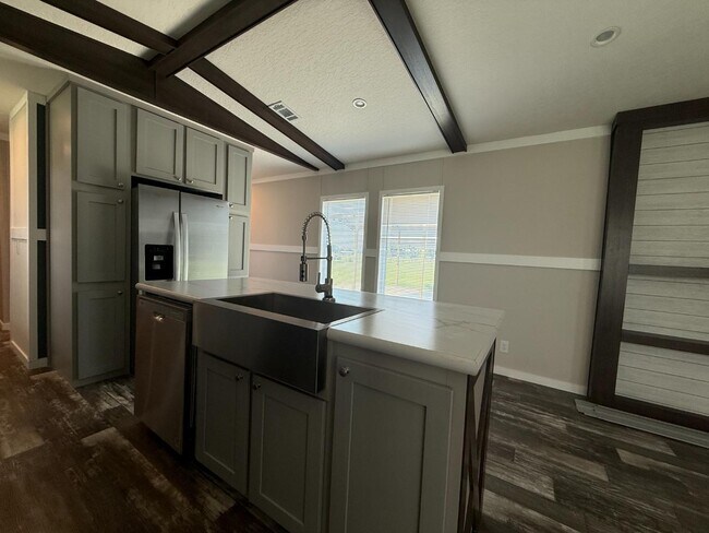 Photo - 4901 N Vaughn Rd