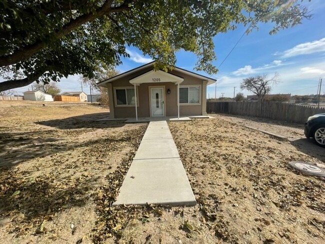 Photo - 1205 N Virginia Ave House