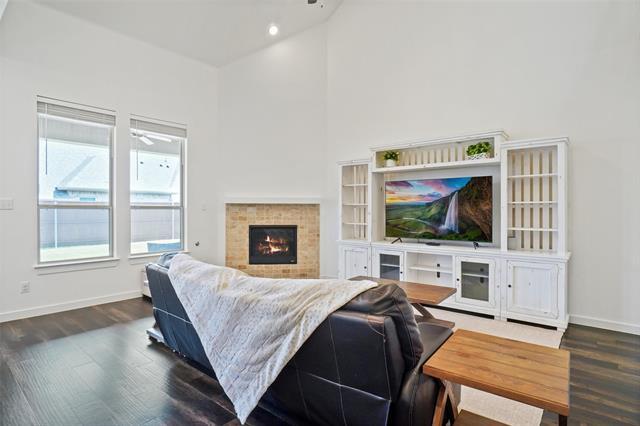 Photo - 525 Overton Ave