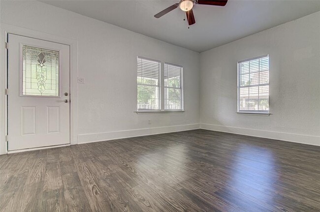 Photo - 2544 Sol Wilson Ave