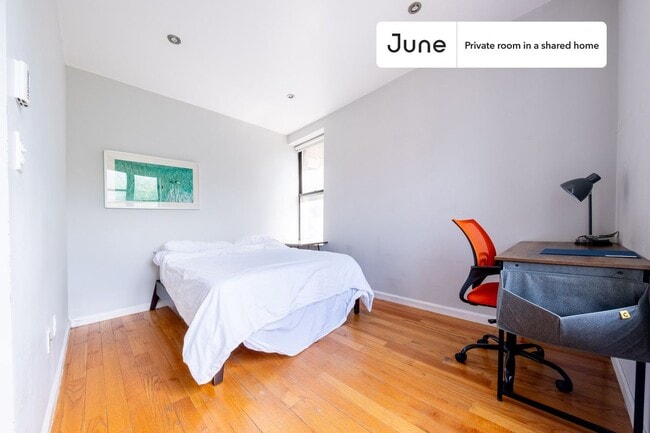 Photo - Room in Shared 3 bed/1.5 bath home in Central Harlem Unit A