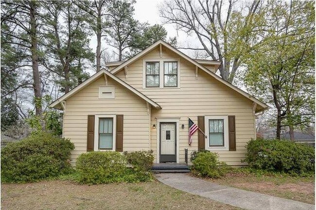 Photo - 1825 Cambridge Ave Townhome