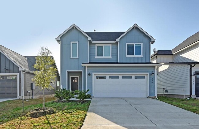 Building Photo - 229 Frogmore Lp Rental