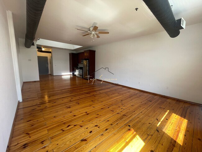 Photo - 600 Columbia Rd Unit 27