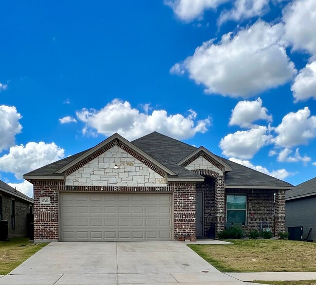 3 bedroom 2 Bath home located in Southfork... - 3 bedroom 2 Bath home located in Southfork...