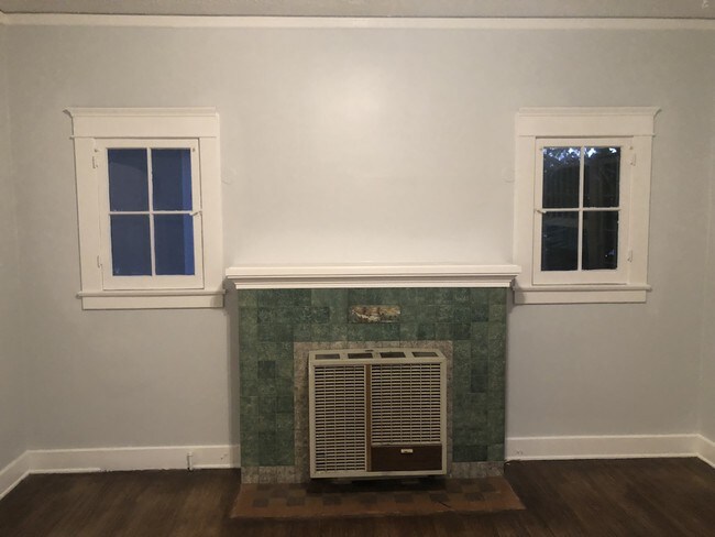 Photo - 1952 1/2 S La Salle Ave Unidad West Adams Heights