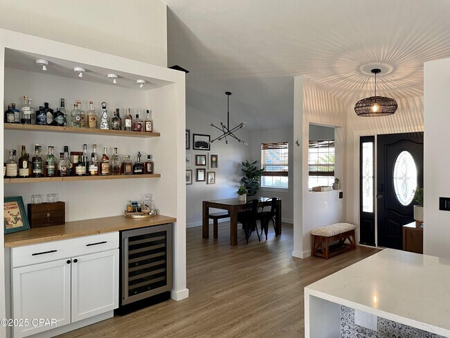 Photo - 205 Covington St