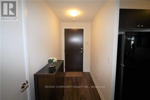 Photo - 181 Village Green Square Unit 2821