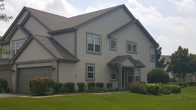 Building Photo - 611 Arrowwood Ct