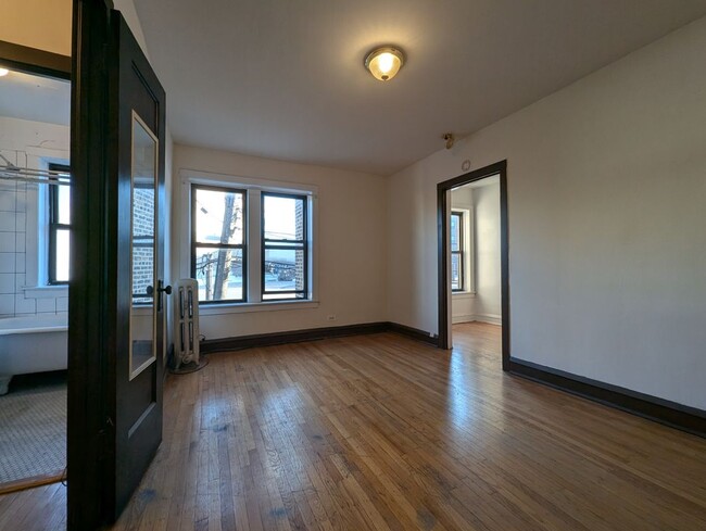 Photo - 2700 N Spaulding Ave Unit 3306-2