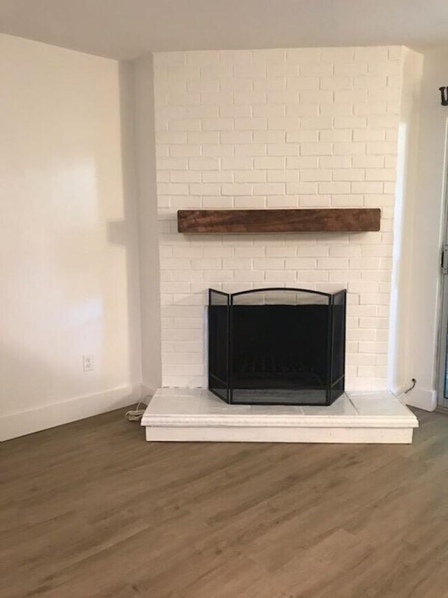 Photo - Remodeled Condo next to pool, park and gol...