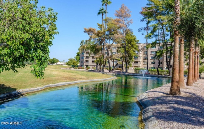 Photo - 7910 E Camelback Rd Unit 211