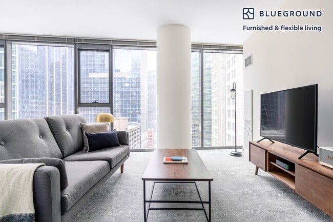 Photo - 210 N Wells St Unidad FL16-ID247