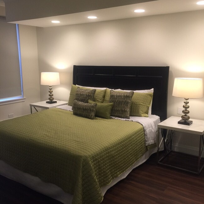 Photo - 330 N Canal St Unit 33E