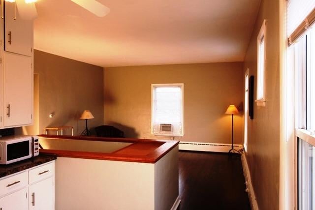Photo - 410 Spring St