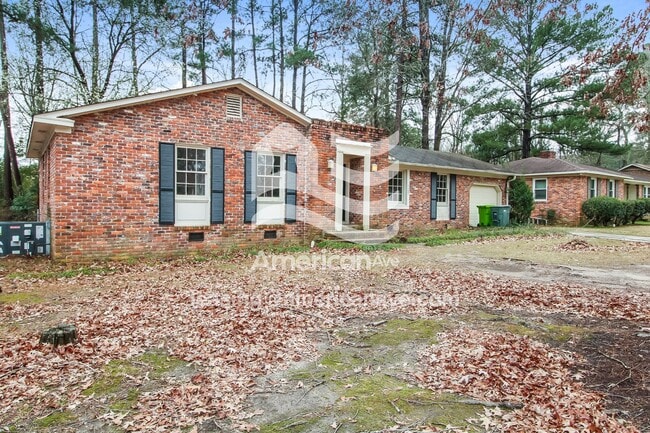 Photo - 2012 Woodtrail Dr