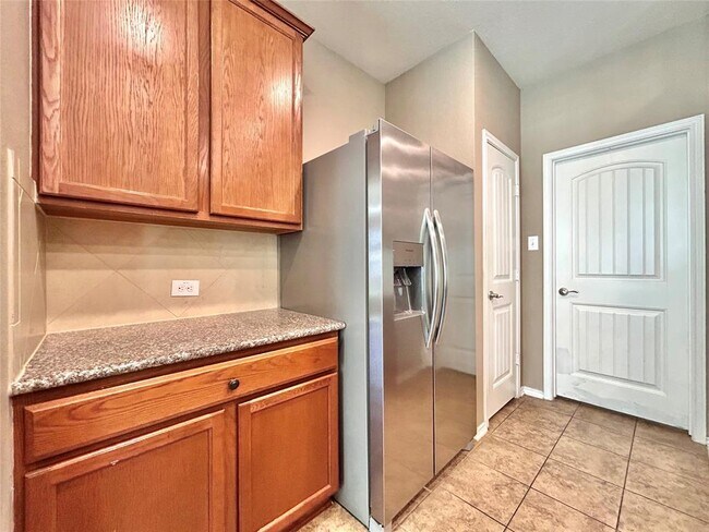 Photo - 428 Sheepshank Dr