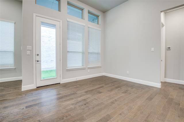 Photo - 13280 Jonata St