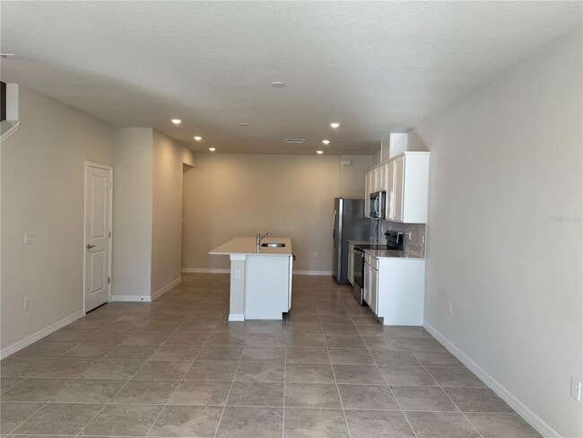 Photo - 16250 Bright Leaf Rd