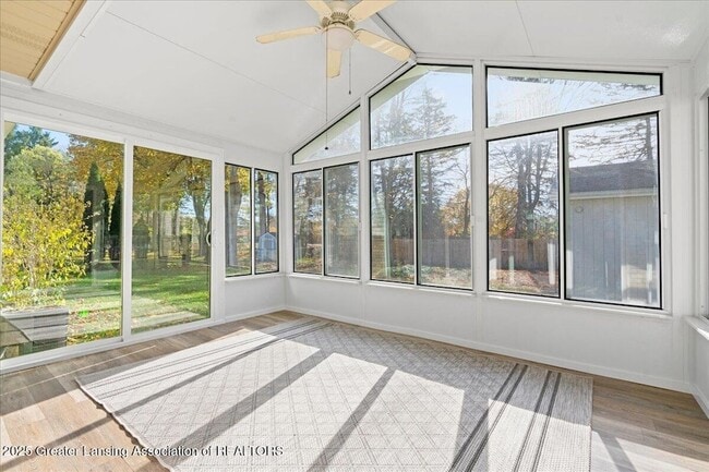 Photo - 2353 Hulett Rd