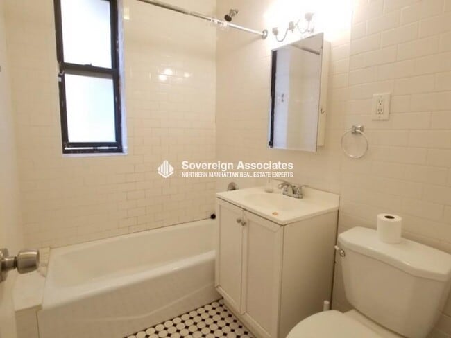 Photo - 664 W 163rd St Unidad 33