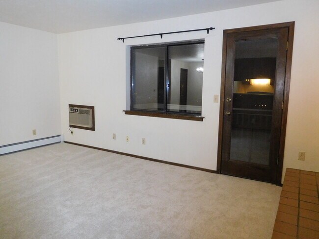 Building Photo - 2800 Kalmia Ave Unit A222 Rental