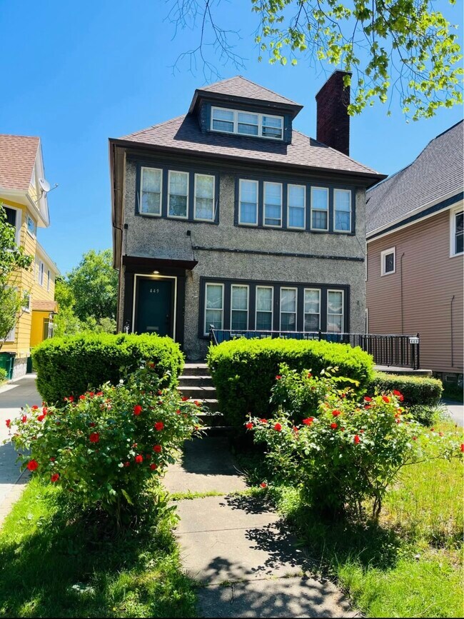 Photo - 449 Richmond Ave Unit 4