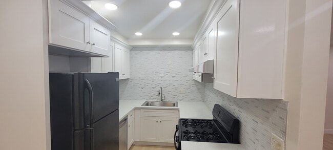 Photo - 1908 Clinton St Unidad 5