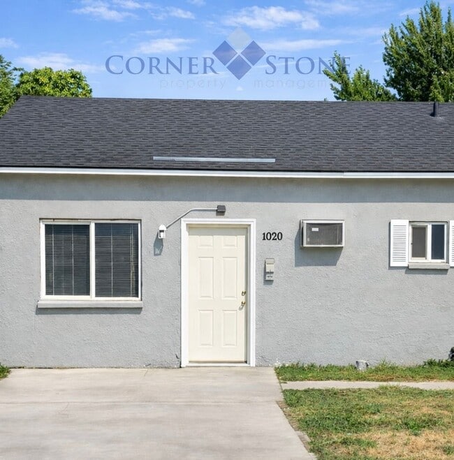 Building Photo - 1 Bedroom in Heart of Nampa!