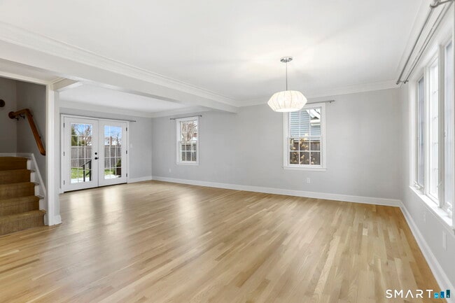 Photo - 21 Eunice Ave